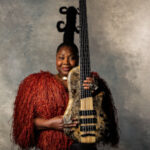 Weltnacht: Manou Gallo, Support: Stella Haastrup – Künstlerinnen aus Westfalen und weltweit